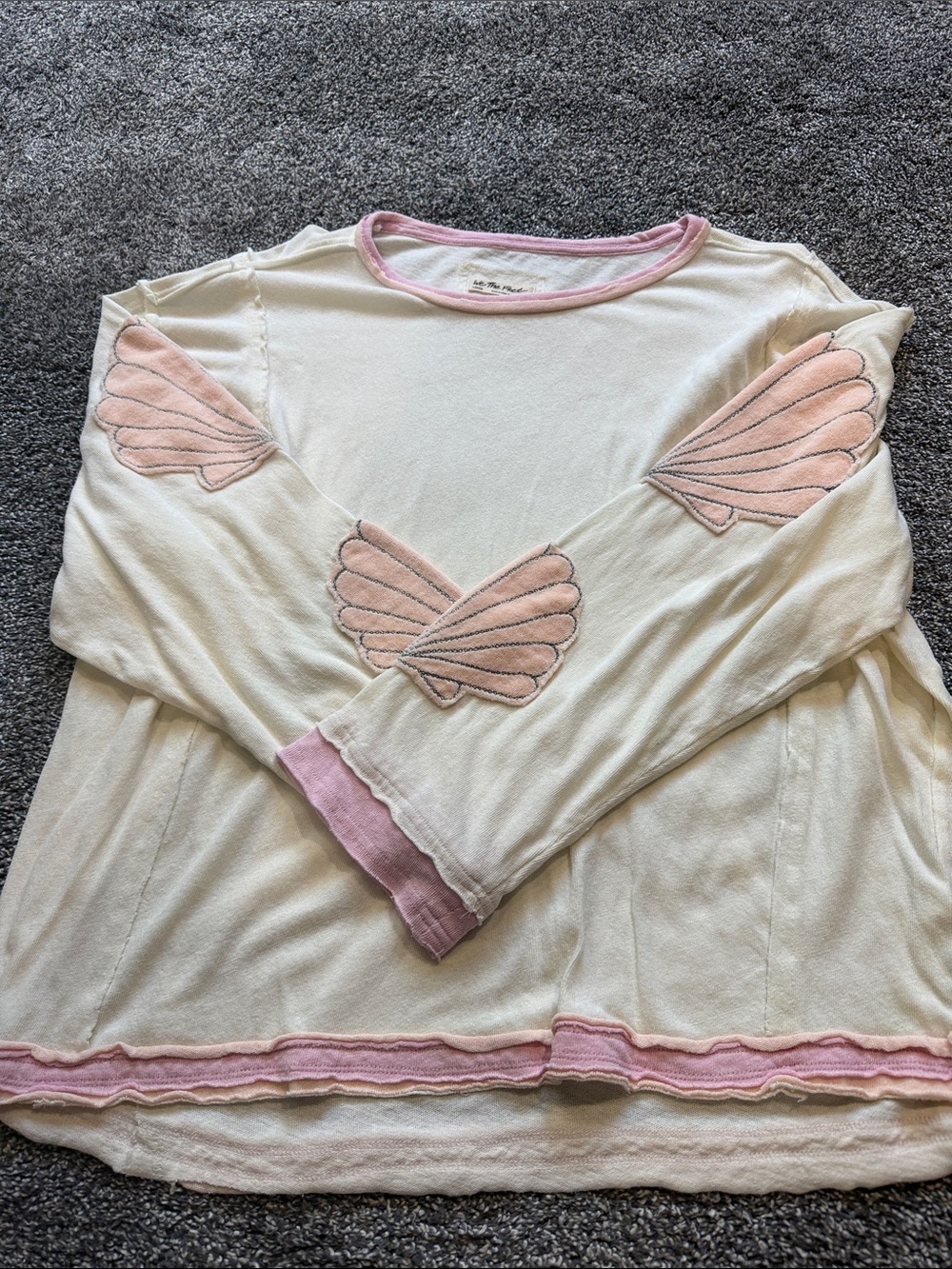 Women’s Cream Long-Sleeve Top with Pink Trim